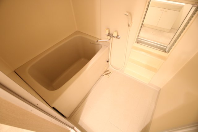 バス・シャワールーム　別室の参考写真です。※現況優先