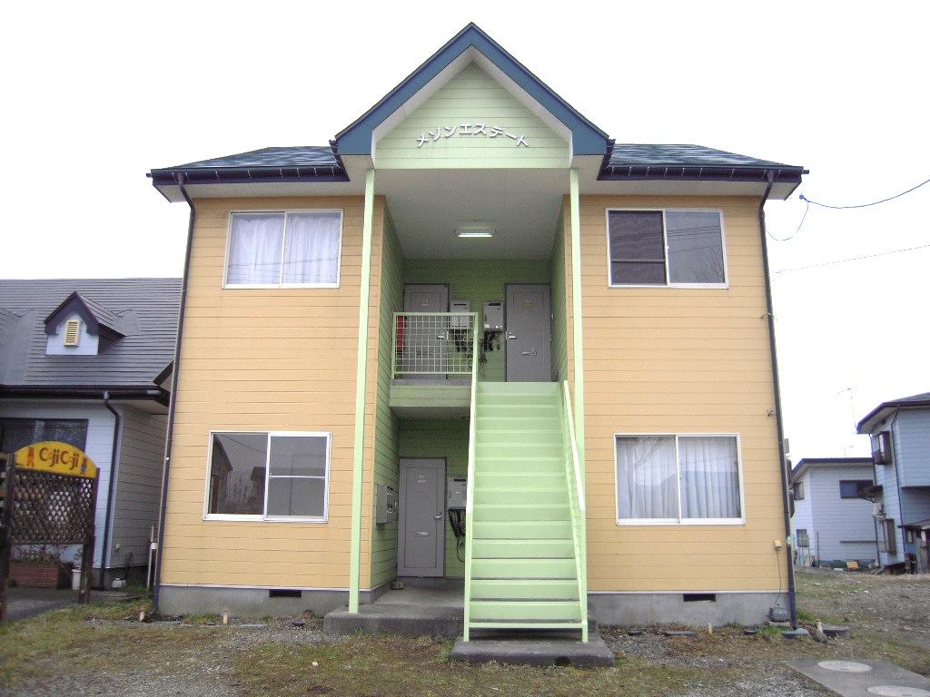 メゾンエステートの建物外観