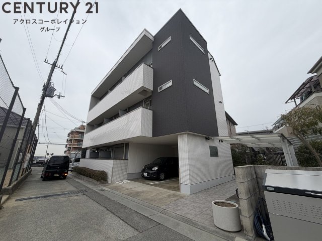 建物外観　閑静な住宅街