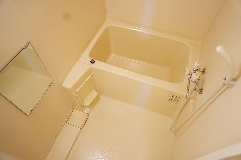 バス・シャワールーム　浴室