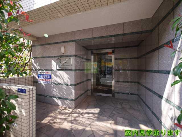 エントランス　プレール・ドゥーク新宿曙橋