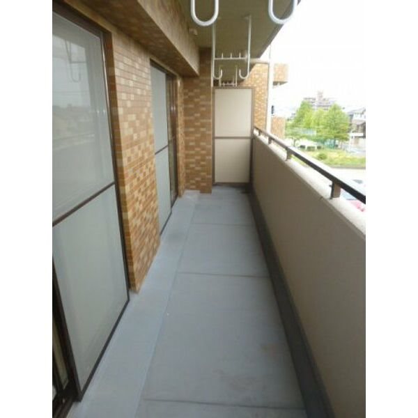 バルコニー　イメージ