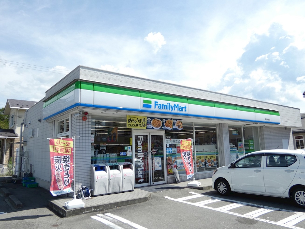 コンビニ　ファミリーマート 諏訪高島城前店（コンビニ）まで482m