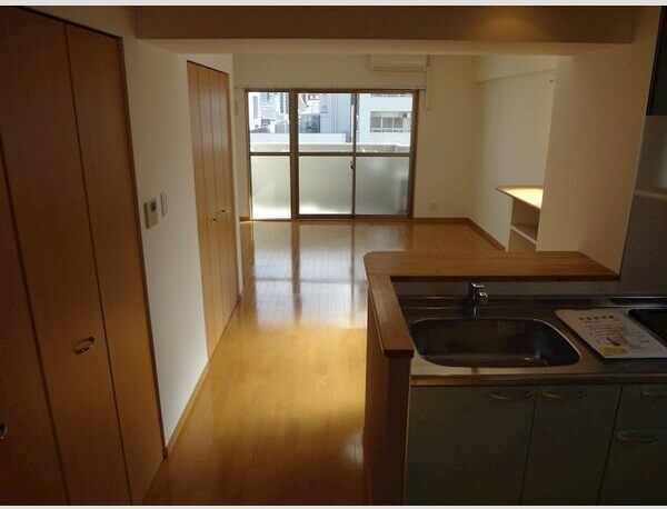 居室・リビング　くじらのゼロ賃貸は＼仲介手数料0円×初期費用最安×全国対応／