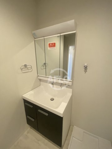 洗面設備　ルミエール今里　独立洗面台