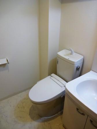 トイレ　ゆったりとした空間のトイレです