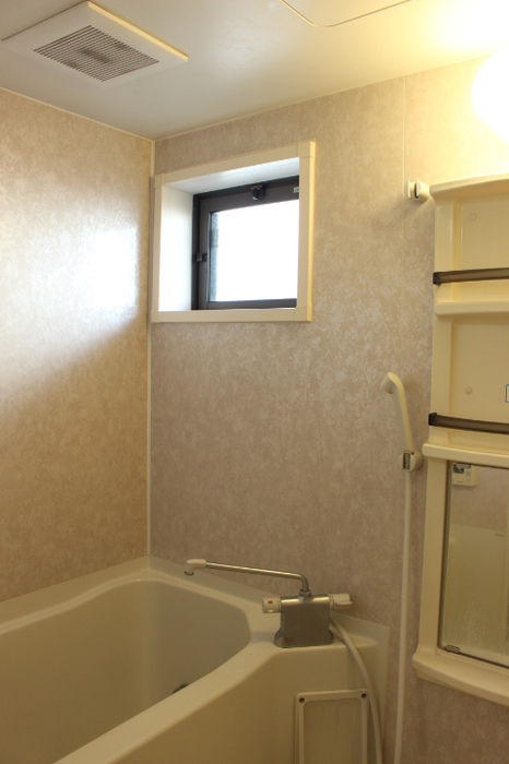 バス・シャワールーム　浴室