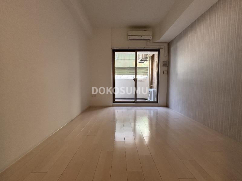 居室・リビング　無駄のない美しさと、暮らしやすさを追求したこだわりの住空間。