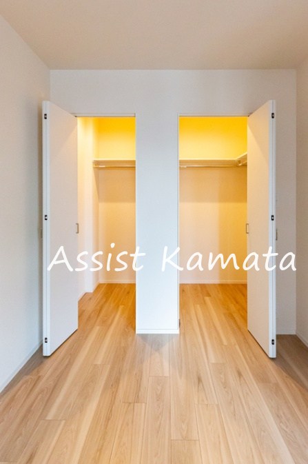 収納　写真は同タイプの別号室です