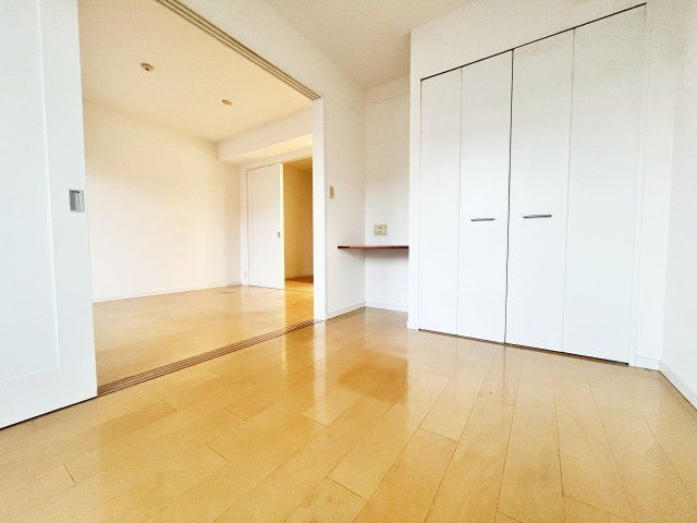 居室・リビング　※全て別号室のお写真。内装等参考にしてください。