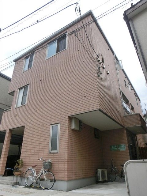 建物外観　お部屋探しはタウンハウジングへ♪