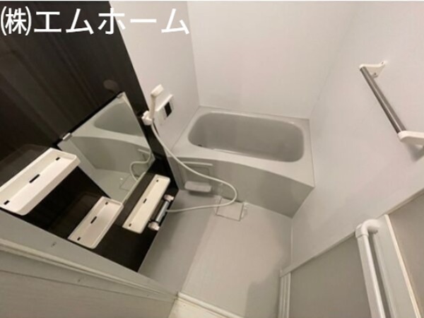 バス・シャワールーム　追い焚き付お風呂　イメージ写真