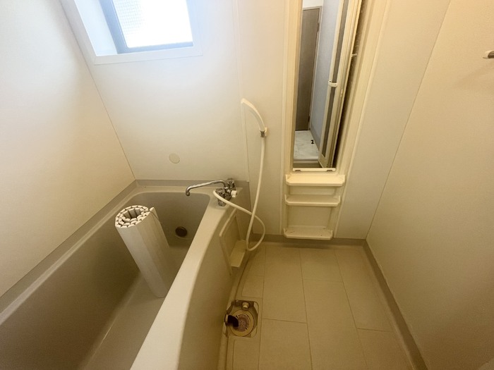 バス・シャワールーム　浴室