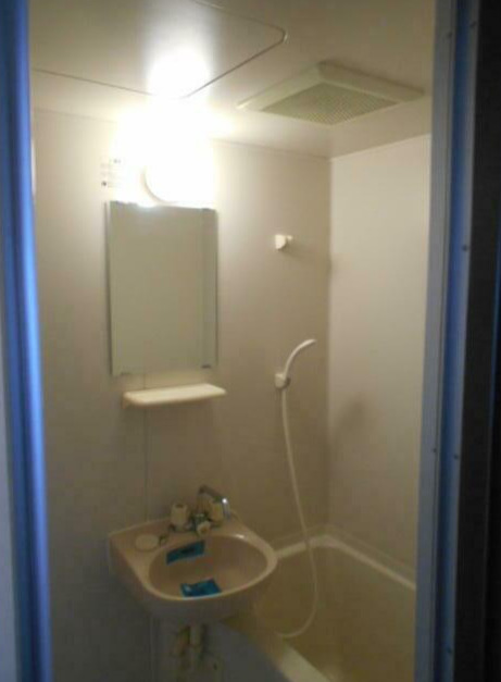 バス・シャワールーム　※別部屋参考写真