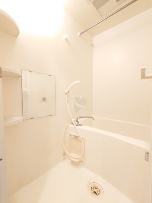 バス・シャワールーム　AkisCourt