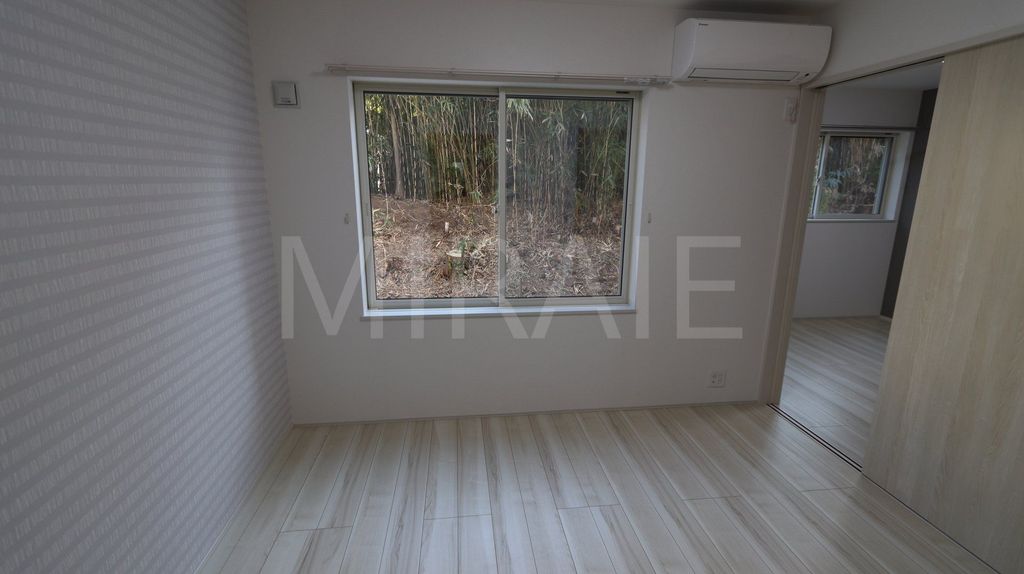 居室・リビング　同シリーズ施工写真