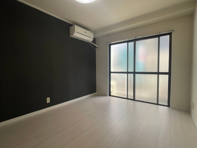 居室・リビング　別部屋参照