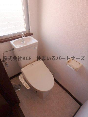 トイレ　コンパクトで使いやすいトイレです