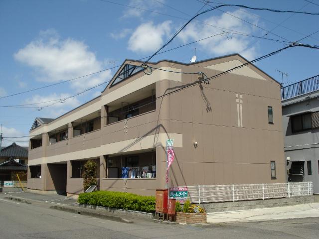 建物外観　外観写真（昼）