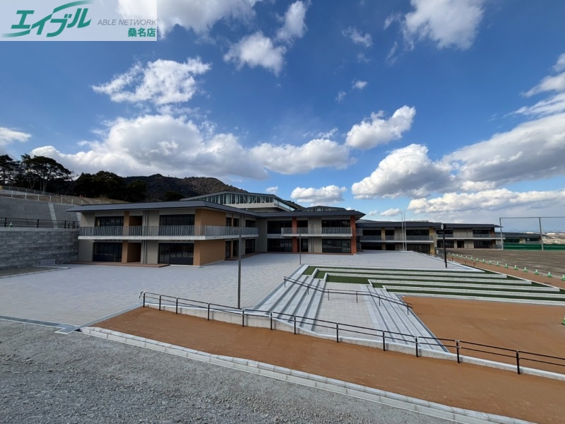 中学校　桑名市立多度学園（中学校）まで1707m