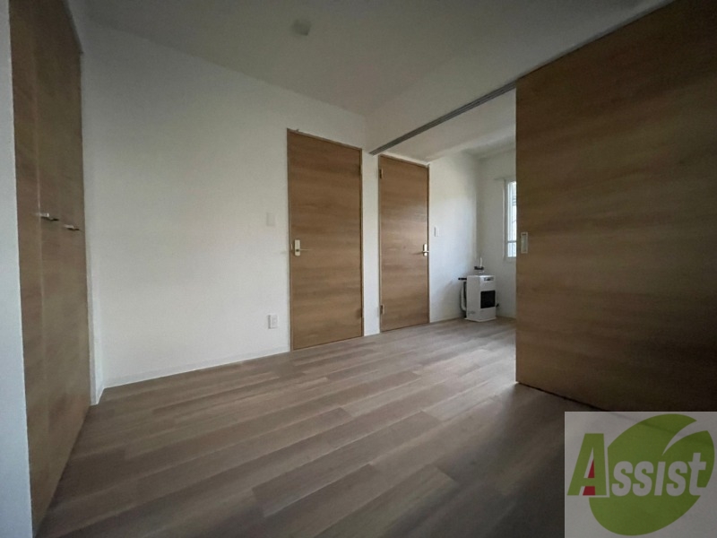 その他部屋・スペース　４．４帖の洋室です。家具の配置もしやすそうですね！