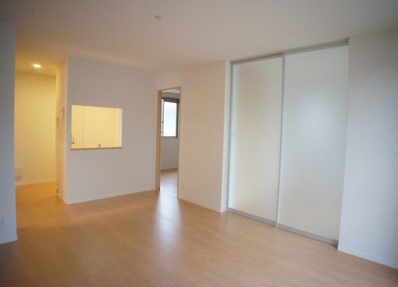 居室・リビング　図面と現状に相違がある場合には現状を優先