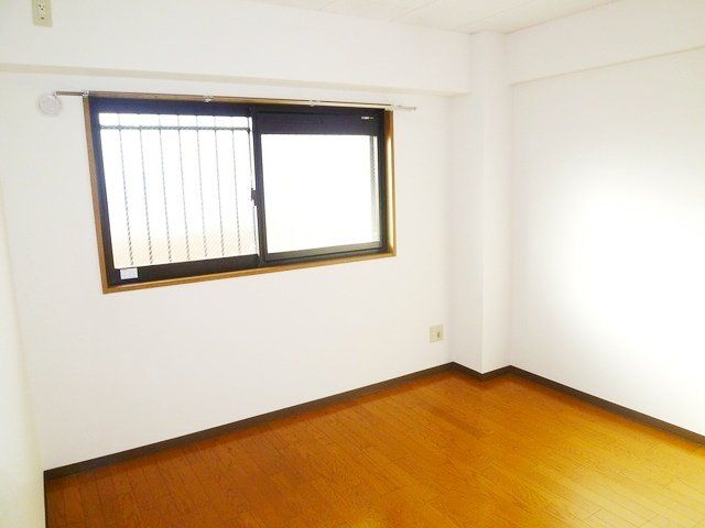 その他部屋・スペース　★明るい洋室です★