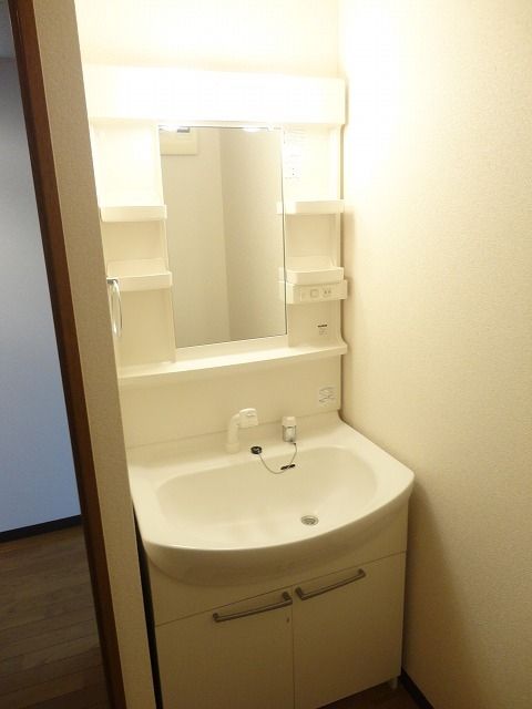 洗面設備　★独立洗面台です★