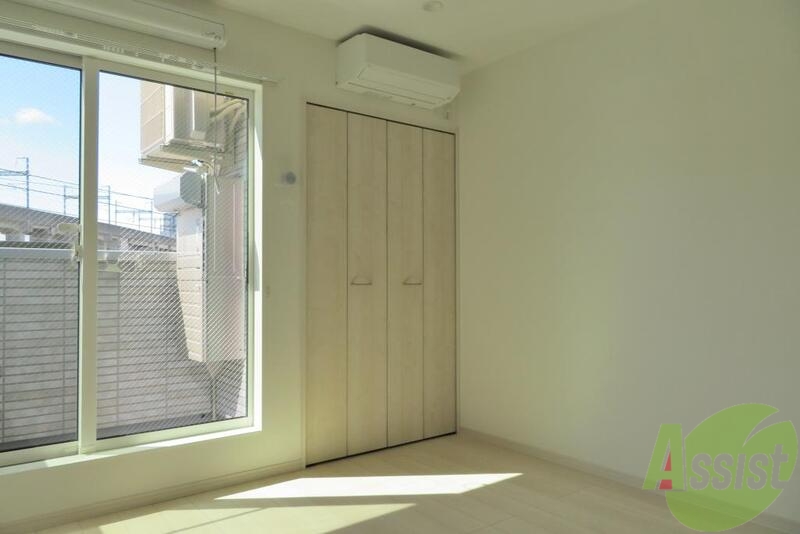 その他部屋・スペース　白いお部屋で清潔感がたっぷりでいいですね。