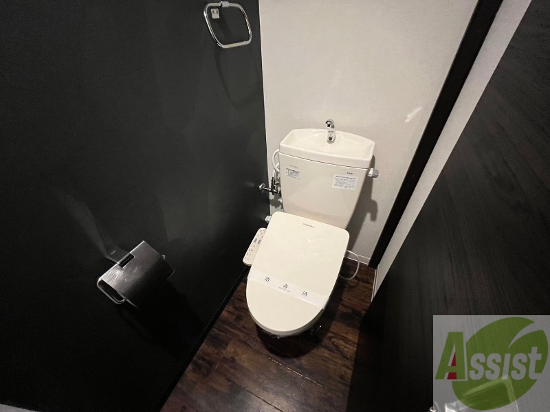トイレ　トイレです。ウォシュレット付を探している方、おすすめです。