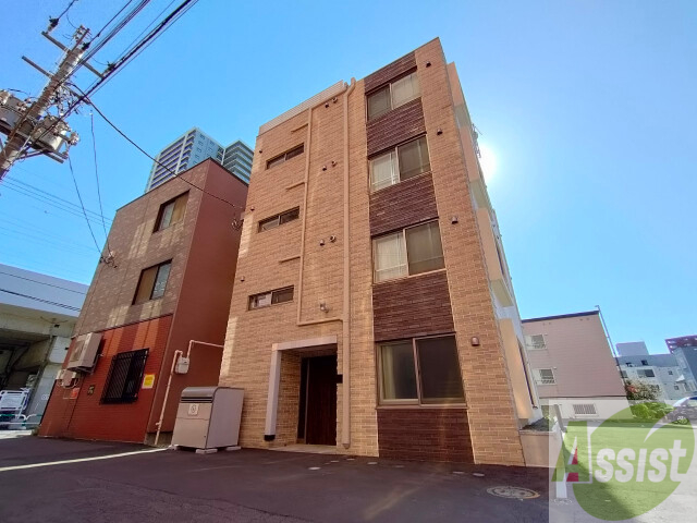 建物外観　札幌市北区北六条西「アンフィリット札幌」