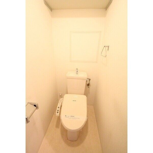 トイレ　温水洗浄便座付きトイレ☆