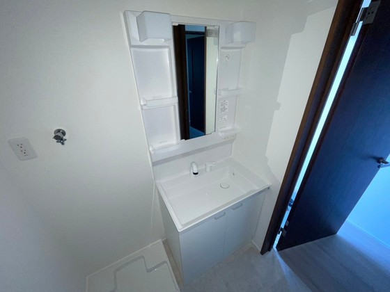 洗面設備　※別部屋の写真です