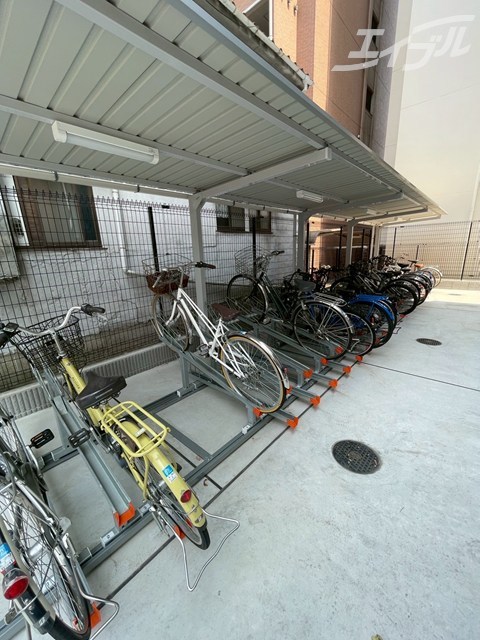 駐車場　駐輪場