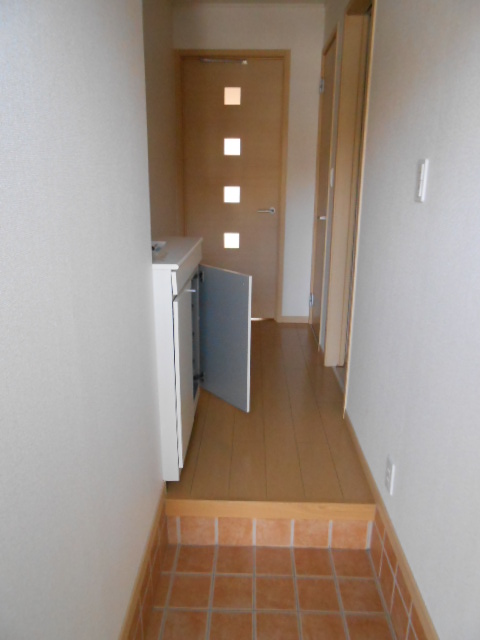 玄関　シューズボックス完備