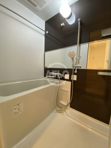 バス・シャワールーム　レオンコンフォート上本町　浴室