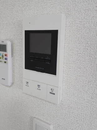 セキュリティ　☆モニター付きインターホン☆