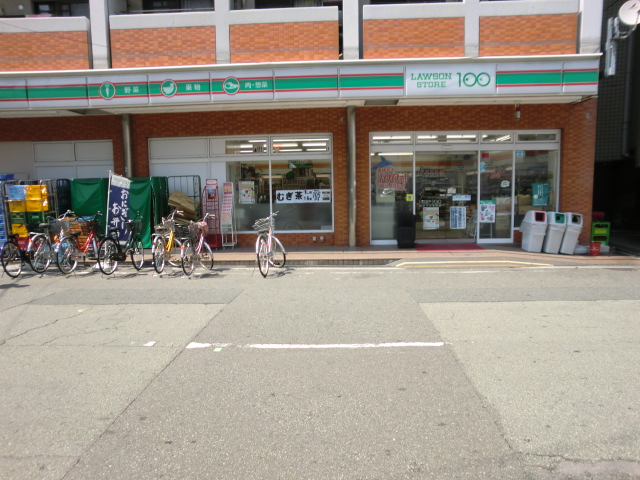 コンビニ　ローソン ＬＳ 淀川十三本町（コンビニ）まで111m