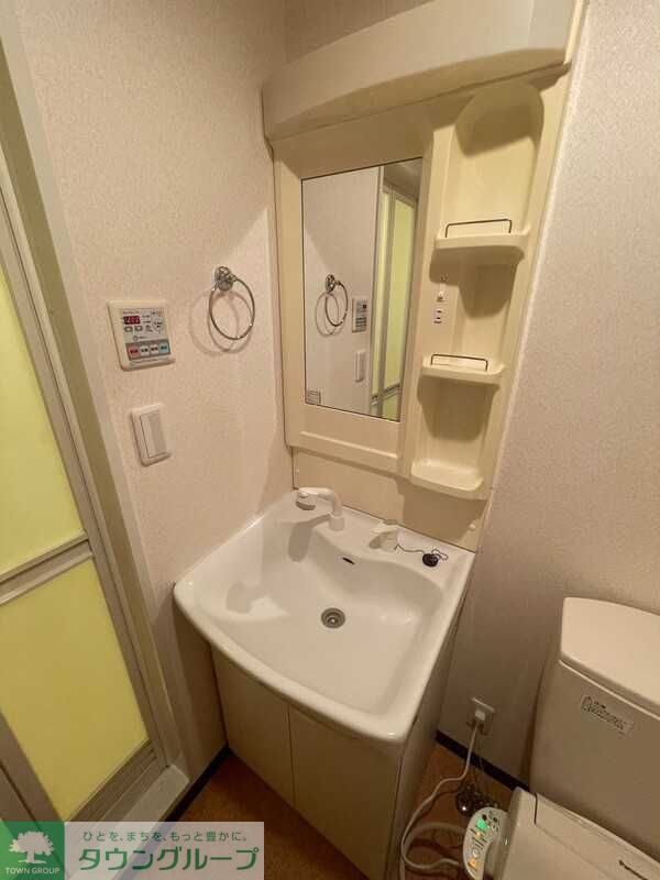 洗面設備　同物件別部屋写真