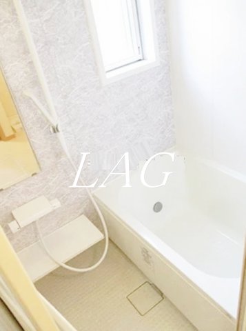バス・シャワールーム　お風呂です。