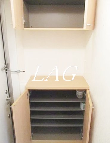 玄関　玄関です。