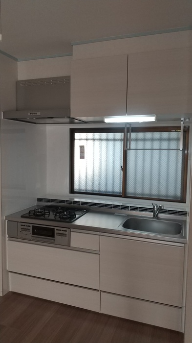 キッチン　参考写真（同物件別部屋）