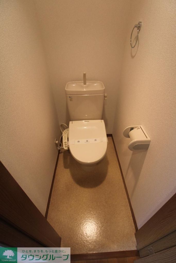 トイレ　同物件別部屋写真