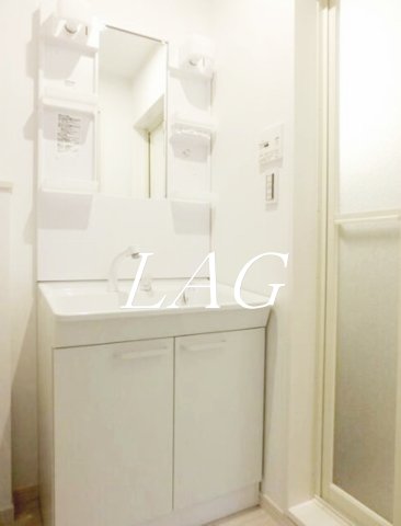 洗面設備　洗面台です。