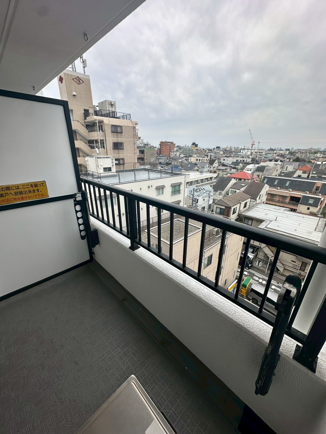 バルコニー