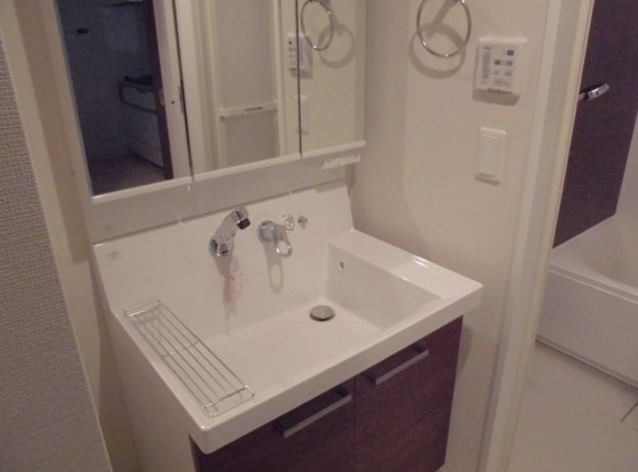 洗面設備　☆嬉しい独立洗面台☆