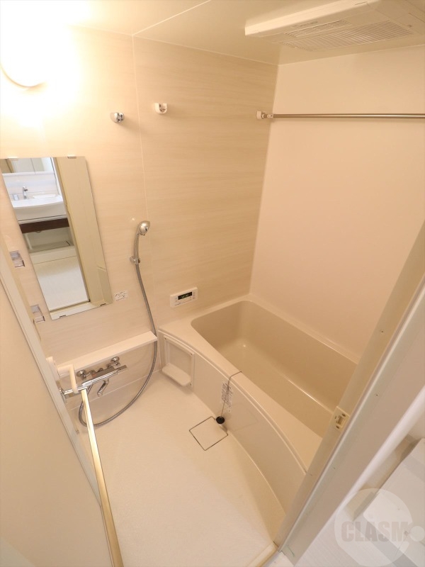 バス・シャワールーム　追い炊き＆浴室乾燥機付き