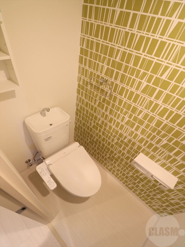 トイレ　温水洗浄便座