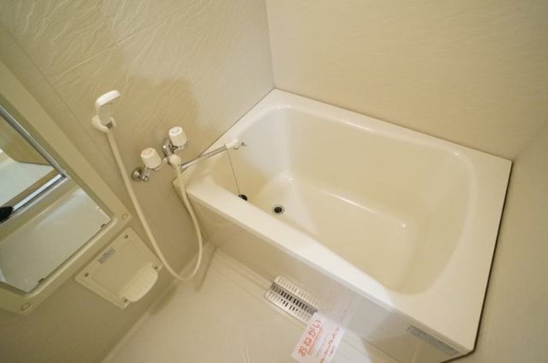 バス・シャワールーム　図面と現状に相違がある場合には現状を優先