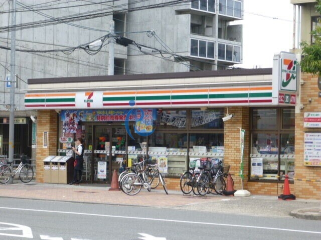 コンビニ　セブンイレブン大阪新深江駅北店（コンビニ）まで1129m